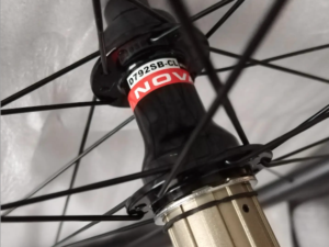Ruedas Superteam D50 carbono perfil 50mm.